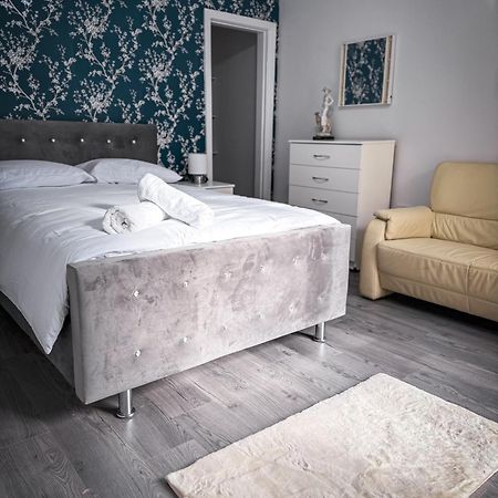 Blue Moon Lejlighed Birmingham Eksteriør billede